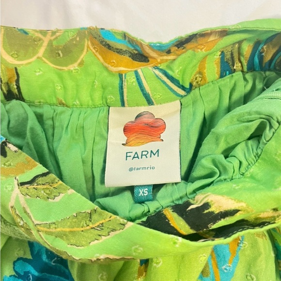 FARM Rio Ombre Forest Tiered Midi Skirt
XS - Picture 6 of 8